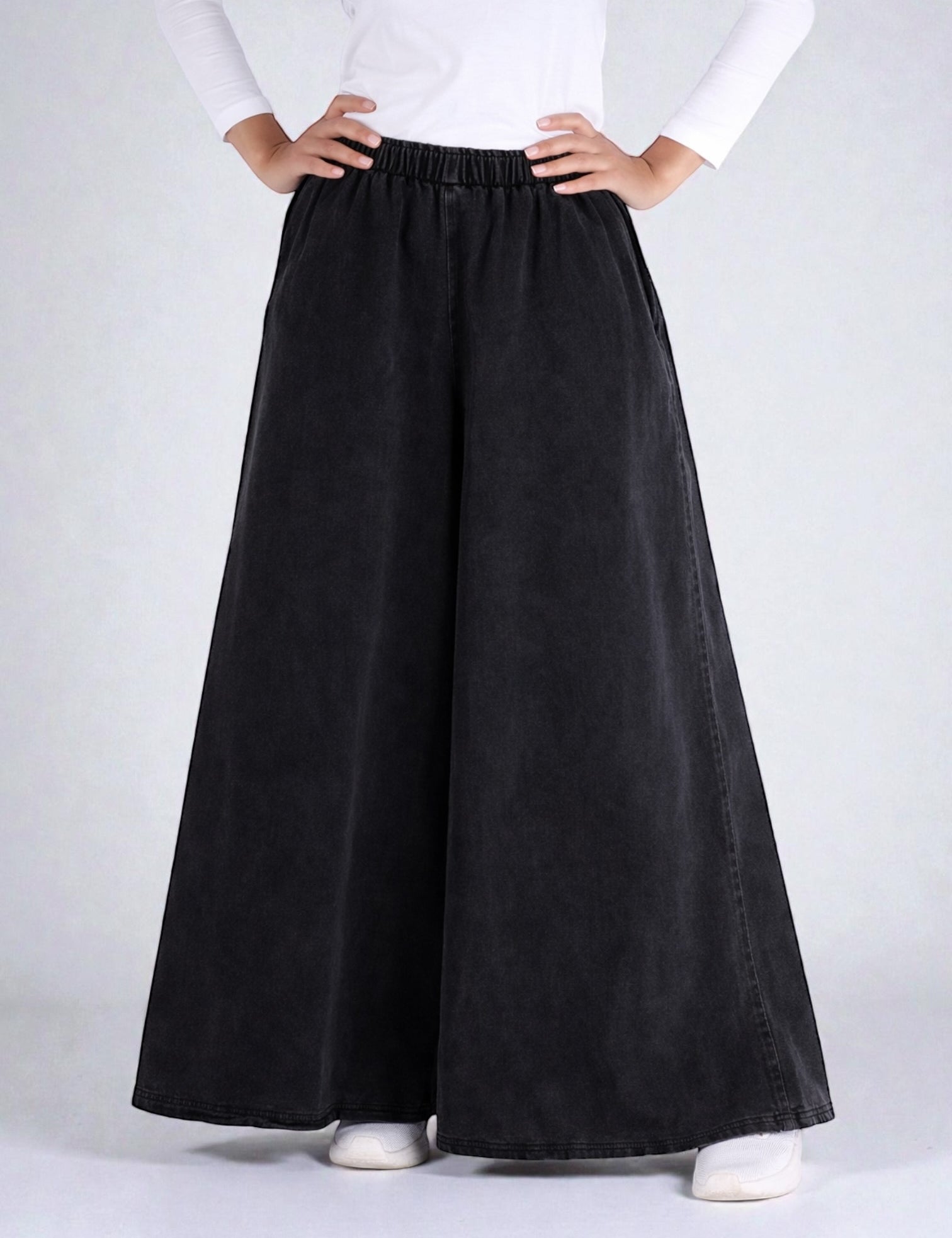 Women Super Wide-Leg Denim Pants - Black