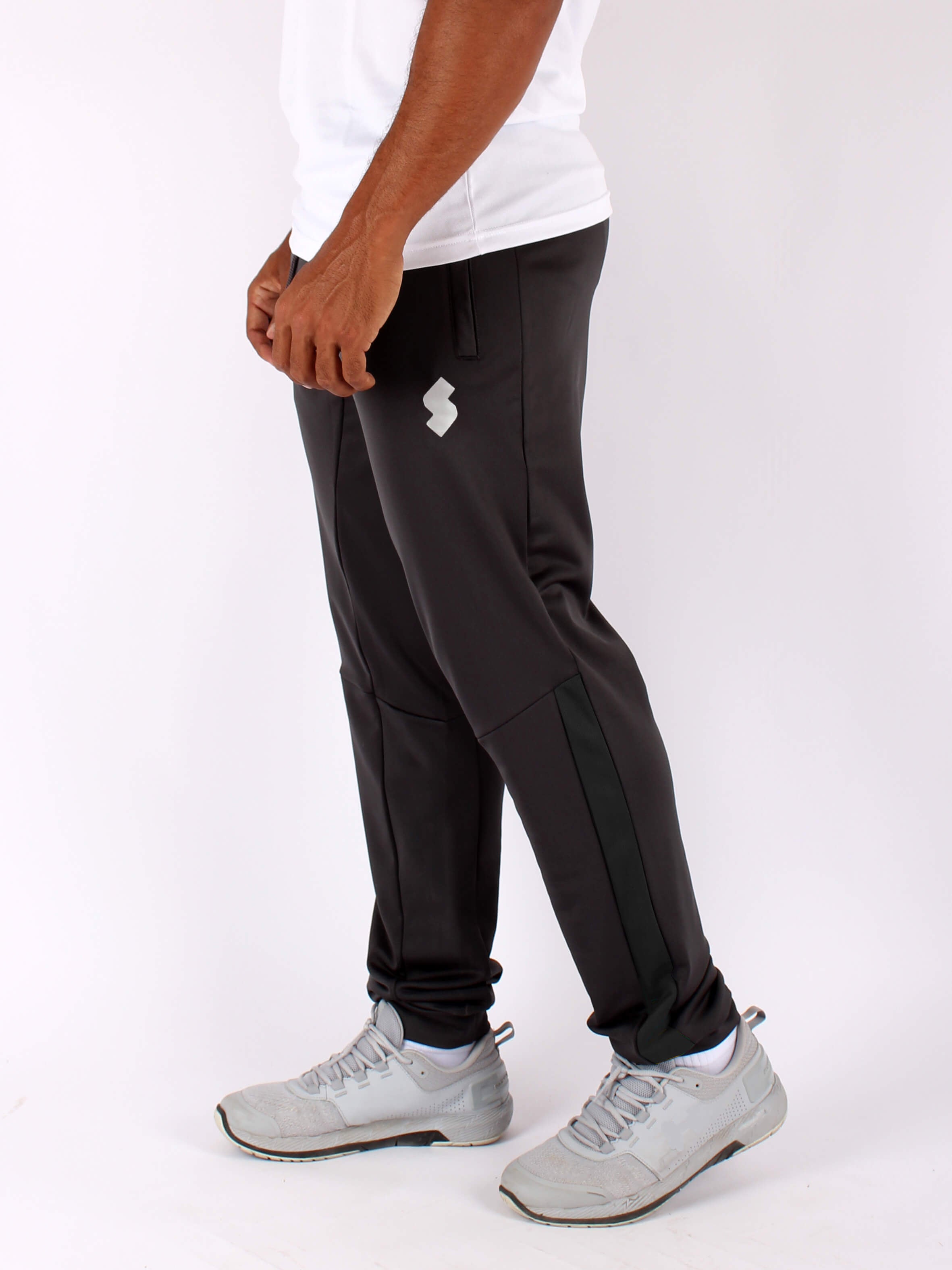 Gray Gym Sweat-wicking sports joggers for active men