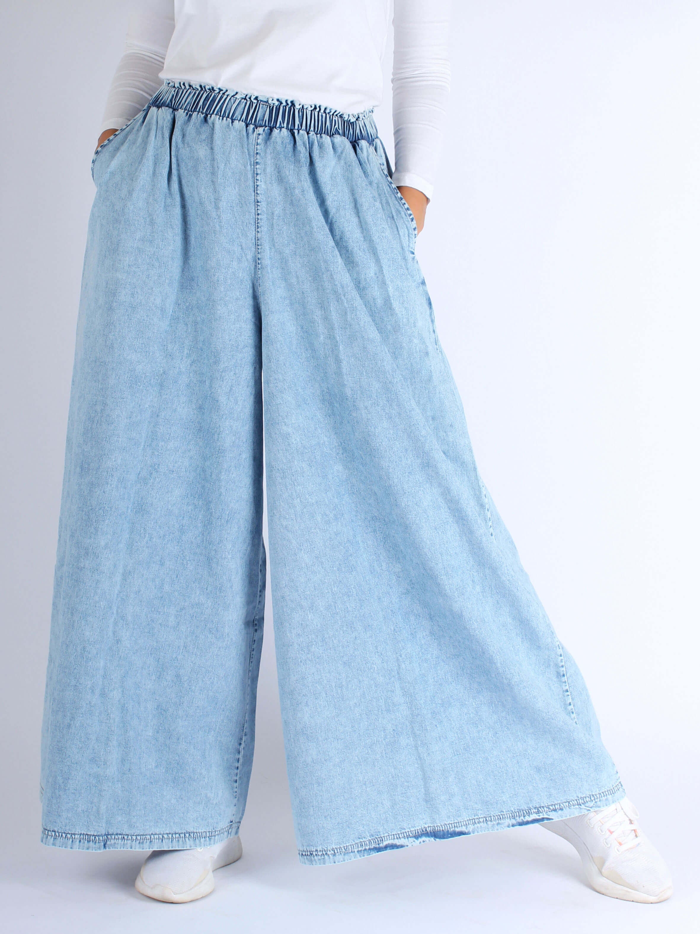 Women Super Wide-Leg Denim Pants - Blue