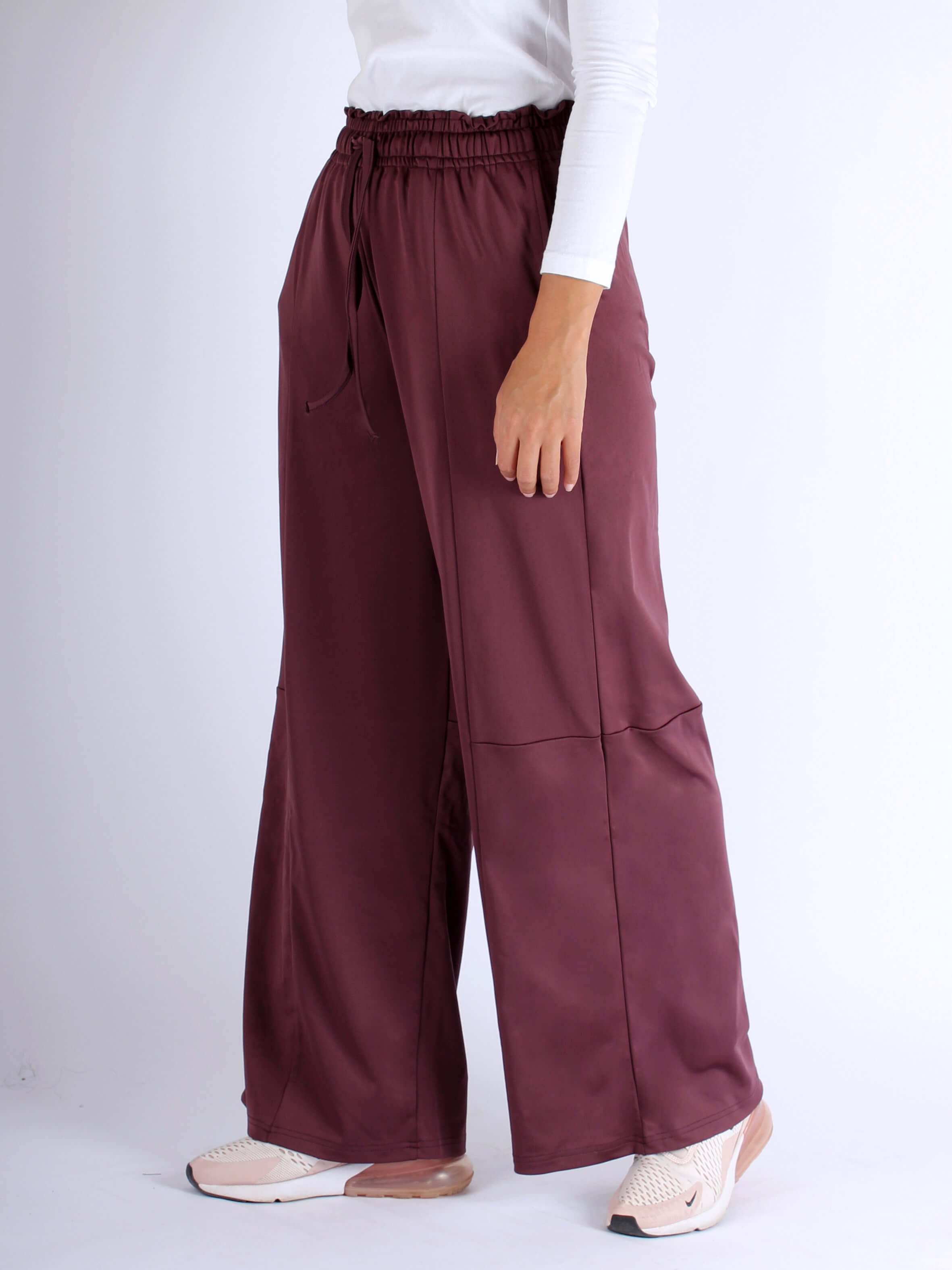 Women Modest Sports wide-leg pants by KAF
