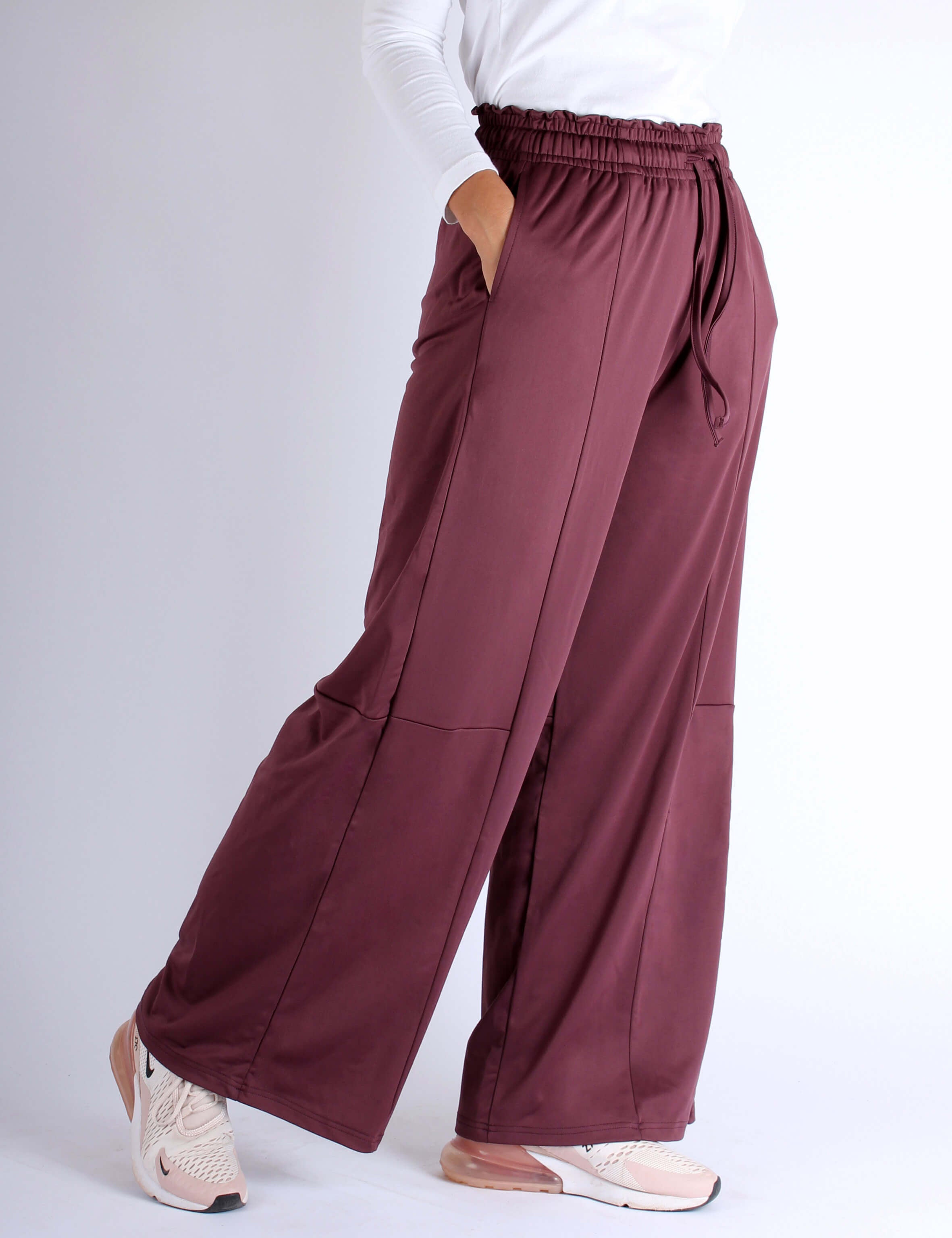 Women Modest Sports wide-leg pants by KAF
