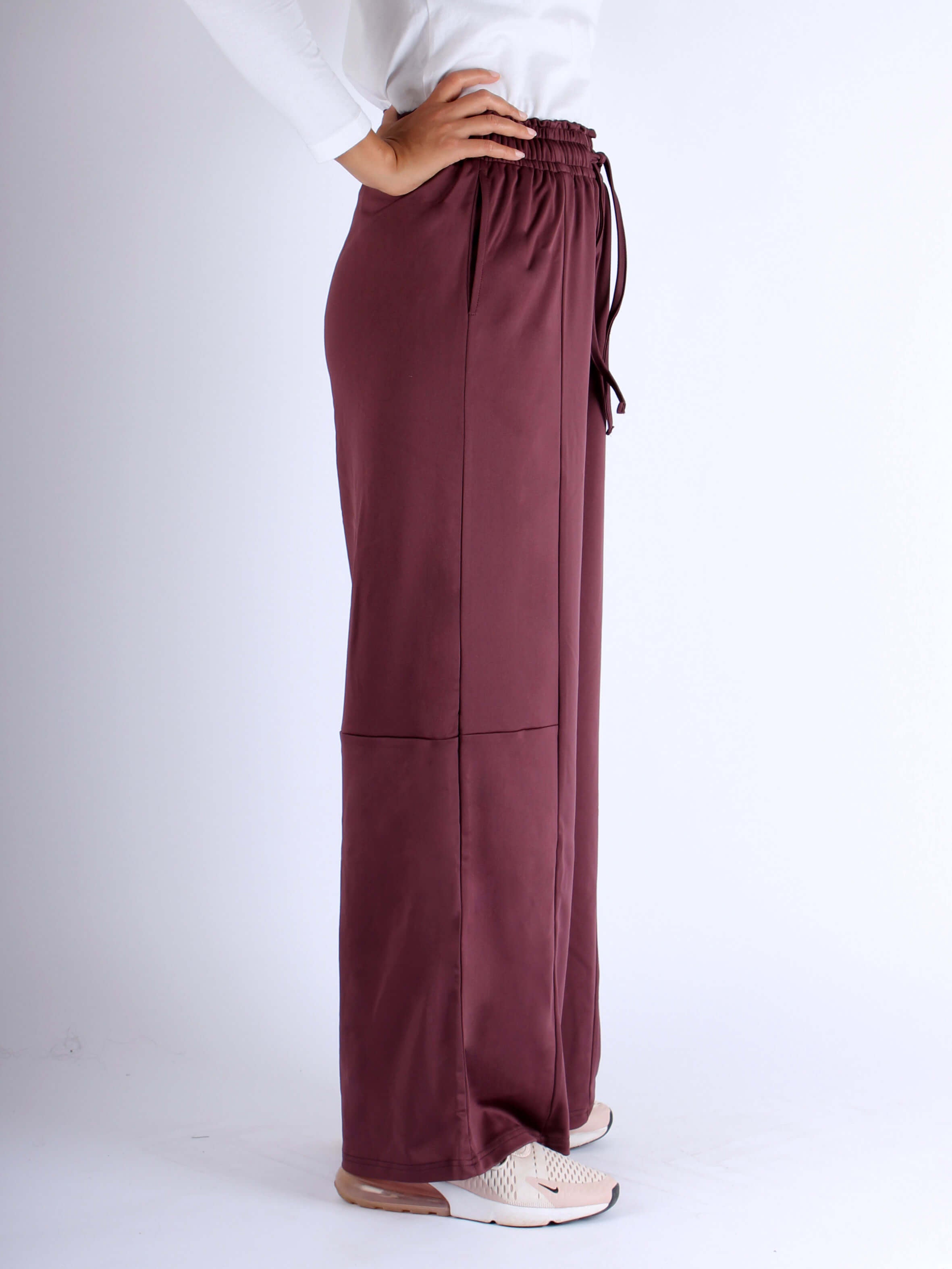 Women Modest Sports wide-leg pants by KAF